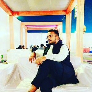 Meet your Posher, Anas